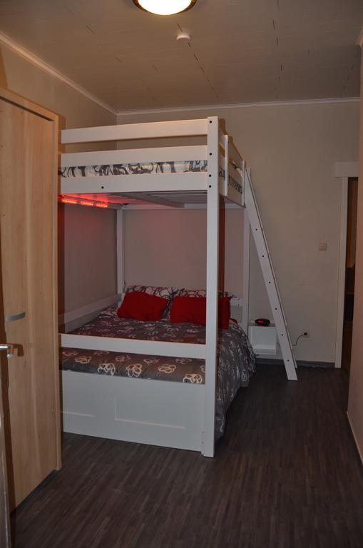Sariks Place Appartement *